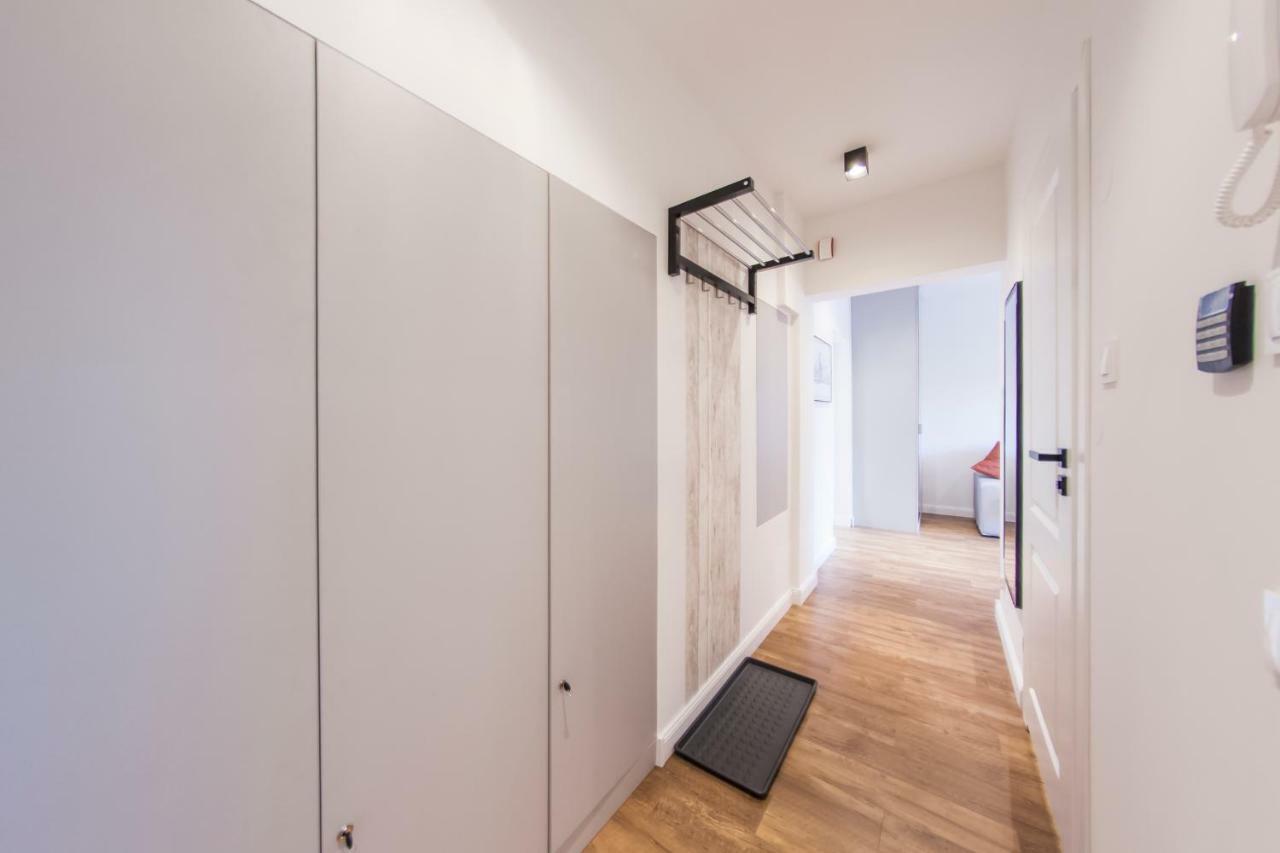 Family Luxury Comfort Old Town Apartament, 1-8, 2 Sypialnie I Salon, Parking W Cenie Gdańsk Exterior foto